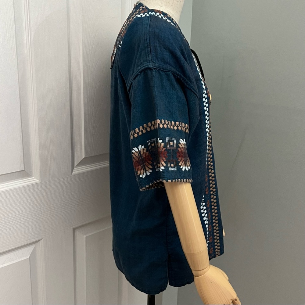 Vintage Embroidered Made in Mexico  Dark Blue Heavy Linen Top - Picture 8 of 16